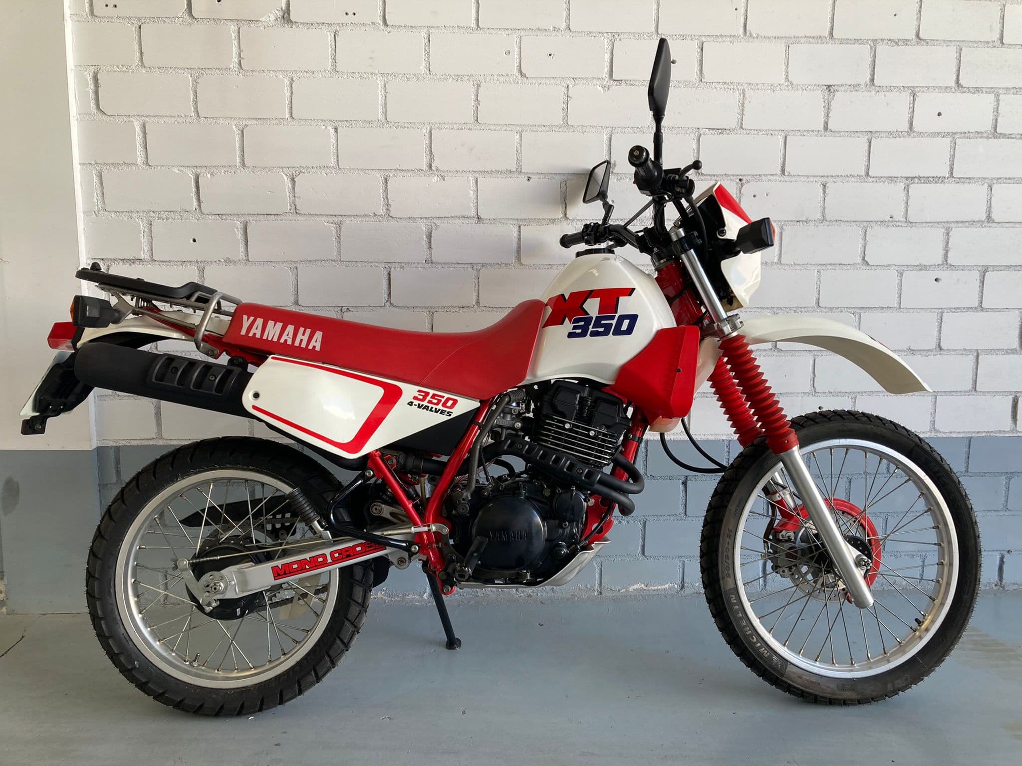 XT350 a estrenar